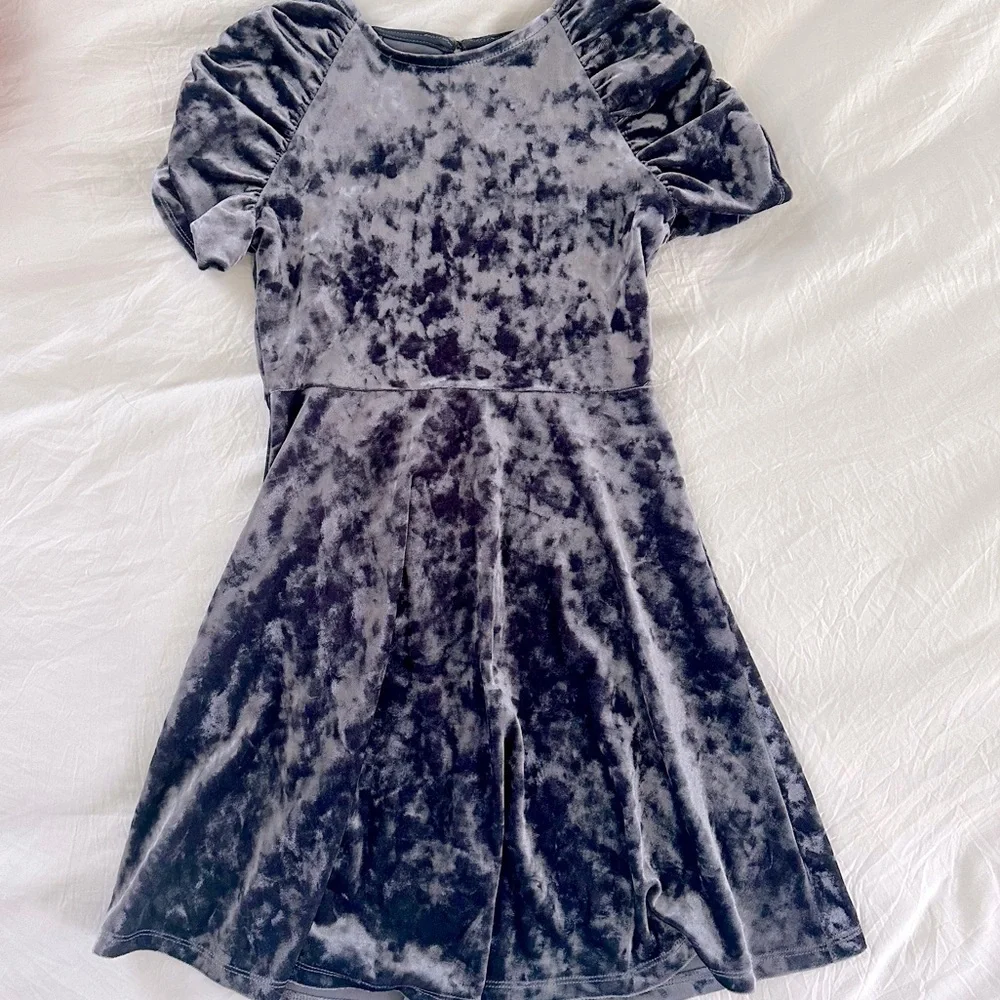 Ava & Yelly Crushed Velvet Fancy Dress Size 8
